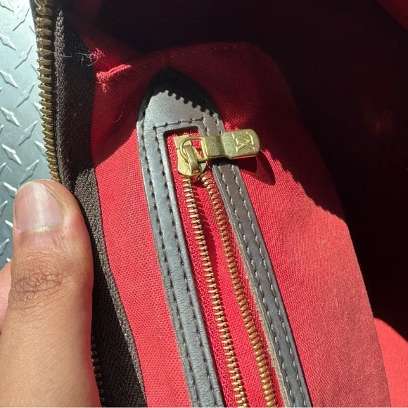 Louis Vuitton Speedy Bandouliere 30 in Damier Ebene - Picture 14 of 16